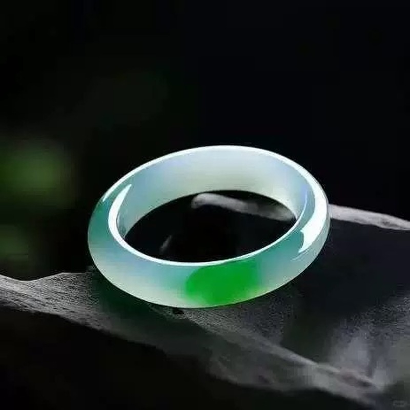 Lighting - Pulseira de jadeíta de Mianmar, tipo